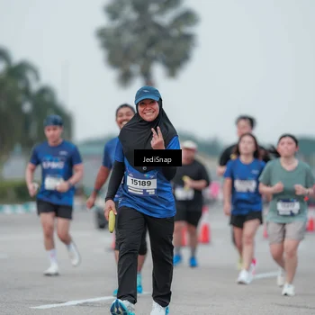 Runner Photo 7551623
