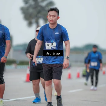 Runner Photo 7551646
