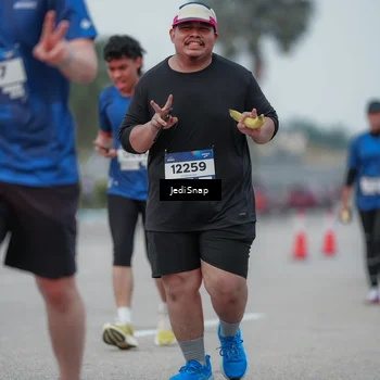 Runner Photo 7551657