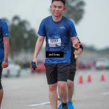 Runner Photo 7551659