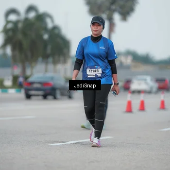 Runner Photo 7551670
