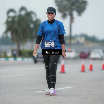Runner Photo 7551673