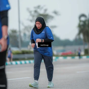 Runner Photo 7551683