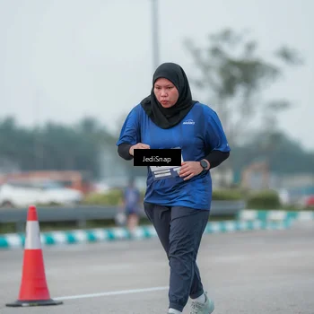 Runner Photo 7551687