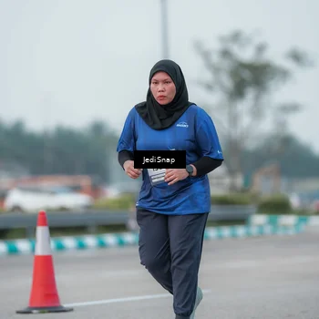 Runner Photo 7551689
