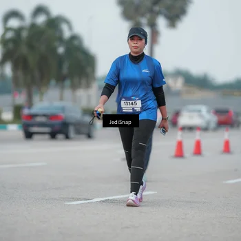 Runner Photo 7551690