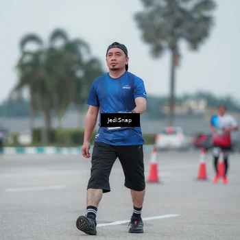 Runner Photo 7551698