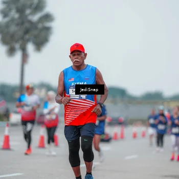 Runner Photo 7551710