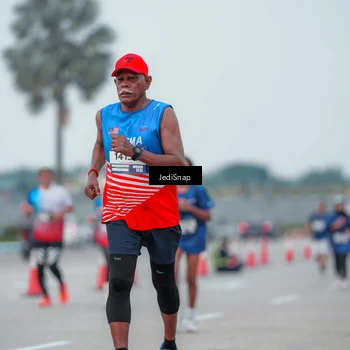 Runner Photo 7551715