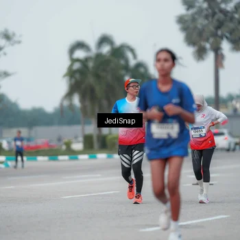 Runner Photo 7551722