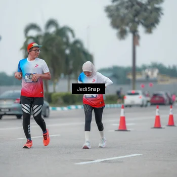 Runner Photo 7551725