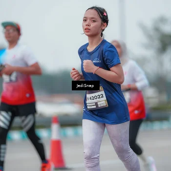 Runner Photo 7551743