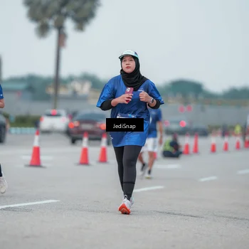 Runner Photo 7551750