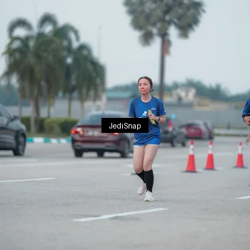 Runner Photo 7551751