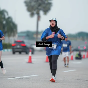 Runner Photo 7551756
