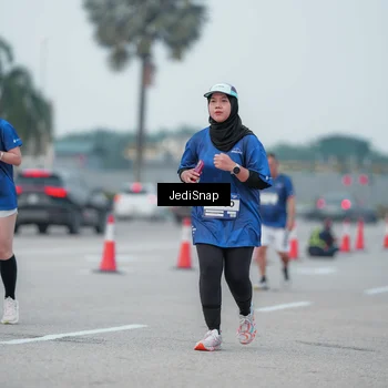 Runner Photo 7551759