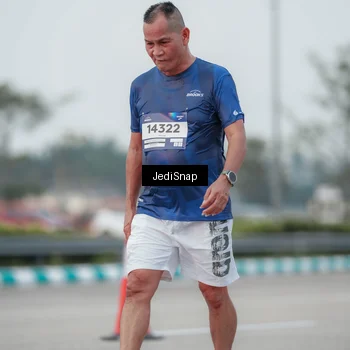 Runner Photo 7551770