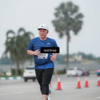 Runner Photo 7551779