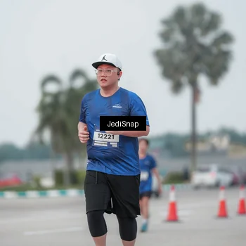 Runner Photo 7551780