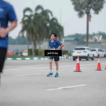 Runner Photo 7551786