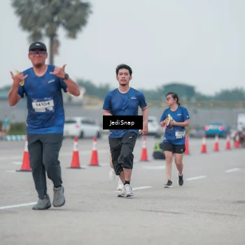 Runner Photo 7551813