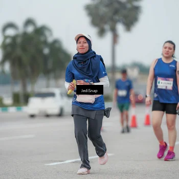 Runner Photo 7551858