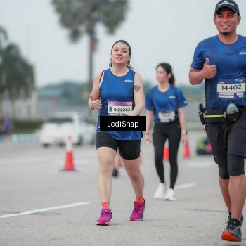 Runner Photo 7551859