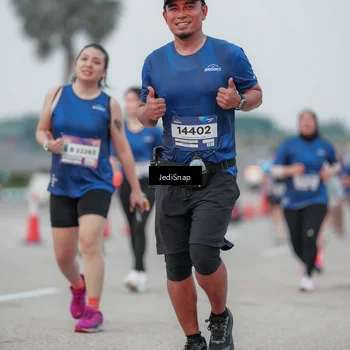 Runner Photo 7551863