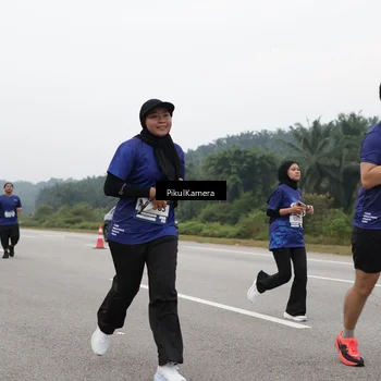 Runner Photo 7551867