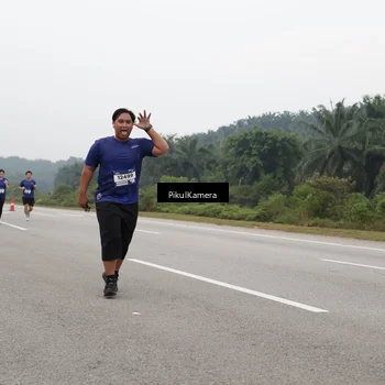 Runner Photo 7551868