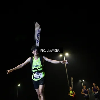 Runner Photo 7551872