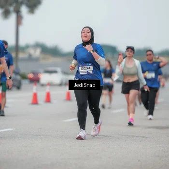 Runner Photo 7551881