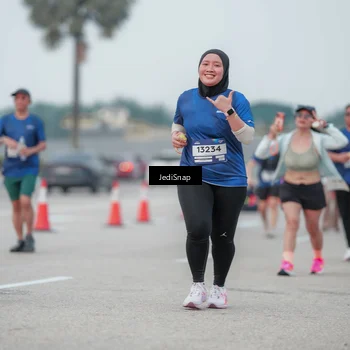 Runner Photo 7551883