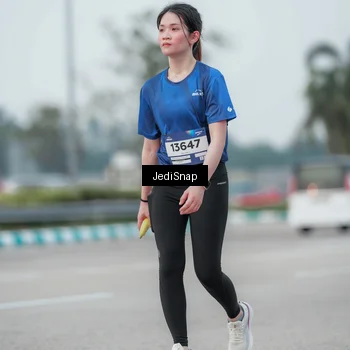 Runner Photo 7551890