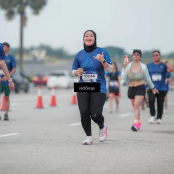 Runner Photo 7551892