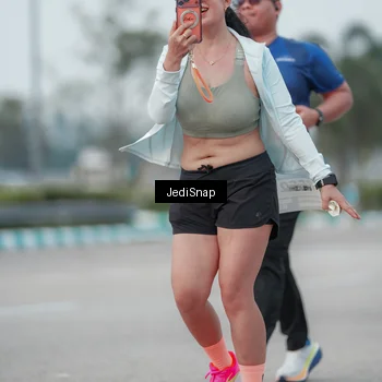Runner Photo 7551902