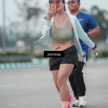 Runner Photo 7551907