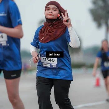 Runner Photo 7551914