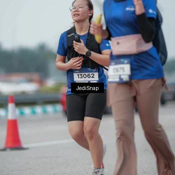 Runner Photo 7551939
