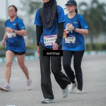 Runner Photo 7551940