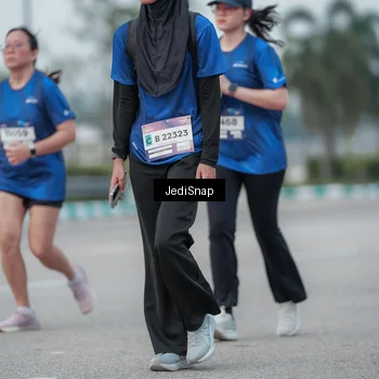 Runner Photo 7551943