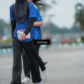 Runner Photo 7551944