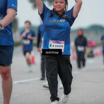 Runner Photo 7551946