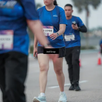 Runner Photo 7551949