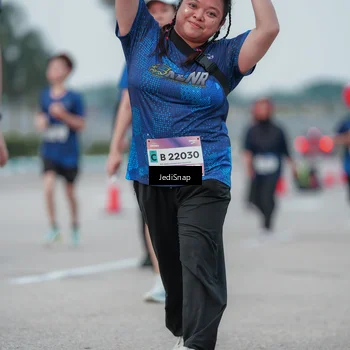 Runner Photo 7551951