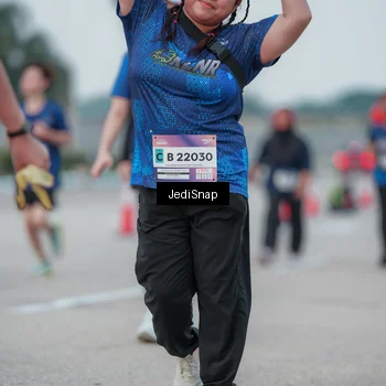 Runner Photo 7551957