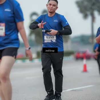 Runner Photo 7551962