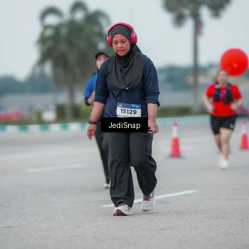 Runner Photo 7551977