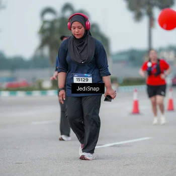 Runner Photo 7551981