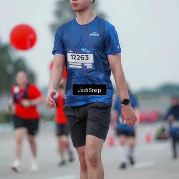 Runner Photo 7551982